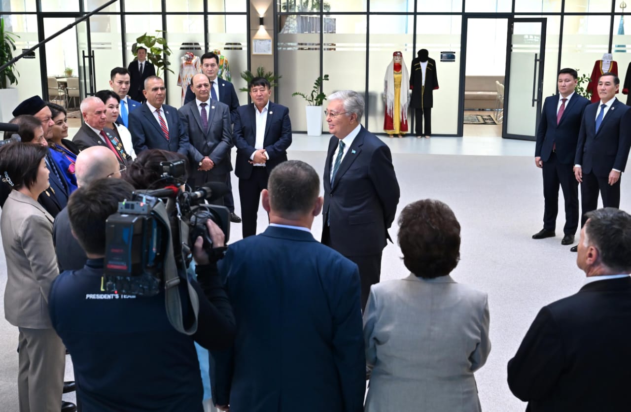 Мас, жалқау аналар