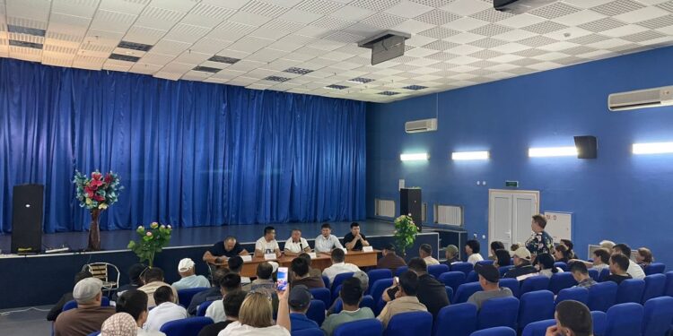 СОЗАҚТА ТАЙҚОҢЫРДЫҢ ЖОЛЫ ЖӨНДЕЛІП, АУЫЗ СУ МӘСЕЛЕСІН ШЕШУГЕ ЖАҢА ҰҢҒЫМА ҚАЗЫЛАДЫ