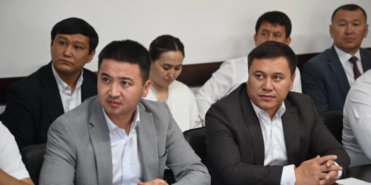 СОЗАҚТЫҢ ӨНЕРКӘСІБІ: ЖАҢА ИНВЕСТИЦИЯЛЫҚ ЖОБАЛАР МЕН ЭКОНОМИКАНЫ ӘРТАРАПТАНДЫРУ – БАСТЫ БАҒЫТ