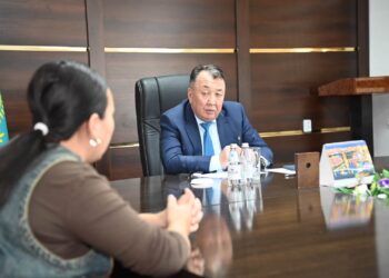 ҚАБЫЛДАУДАҒЫ БАСТЫ МӘСЕЛЕ – БАСПАНА: СОЗАҚТА ТҰРҒЫН ҮЙ САЯСАТЫ КЕЗЕҢ-КЕЗЕҢІМЕН ЖҮЗЕГЕ АСУДА